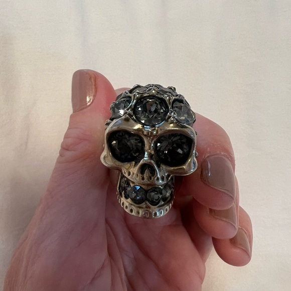 Alexander McQueen Skull Crystals Ring - Picture 2 of 5